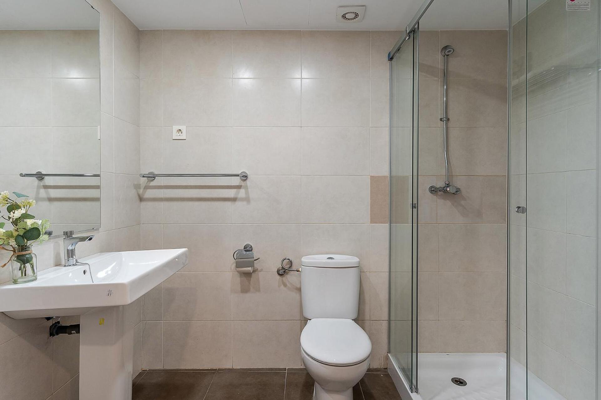 Appartement 4237 - Ab Santa Coloma Iii Barcelona
