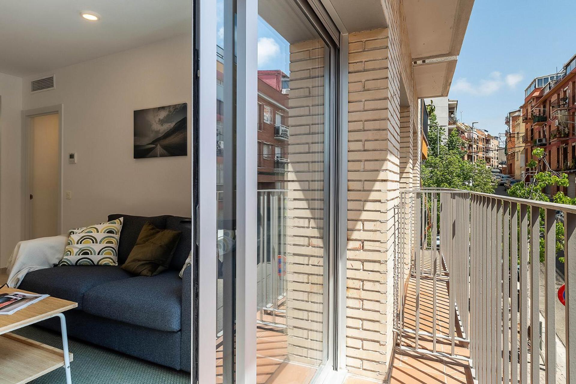 4237 - Ab Santa Coloma Iii Appartement Barcelona